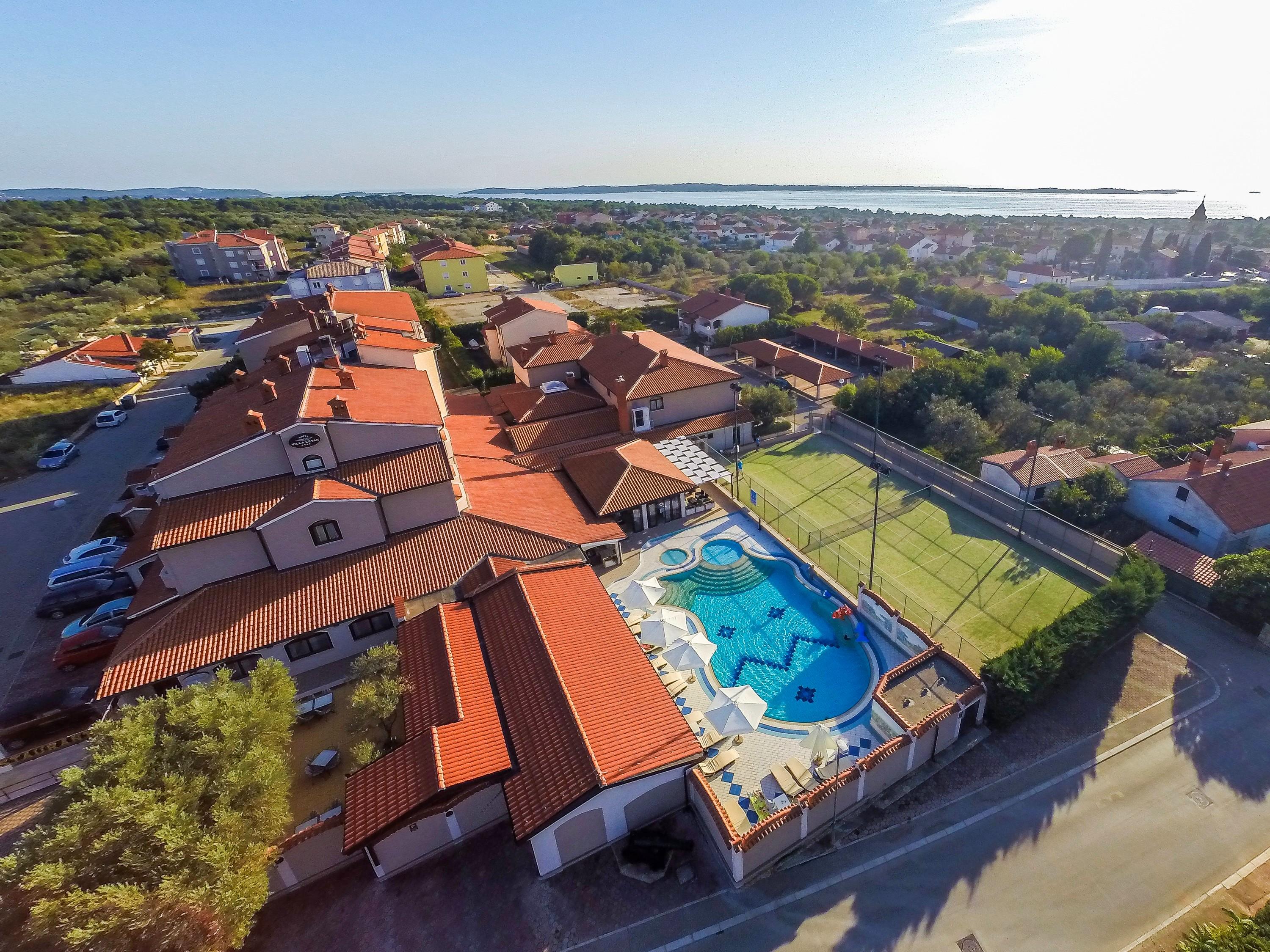 Hotel Villa Letan Fažana Exterior foto